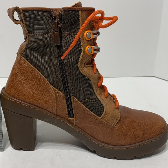 Lace up leather boot THE ART COMPANY - Picture 13 of 17